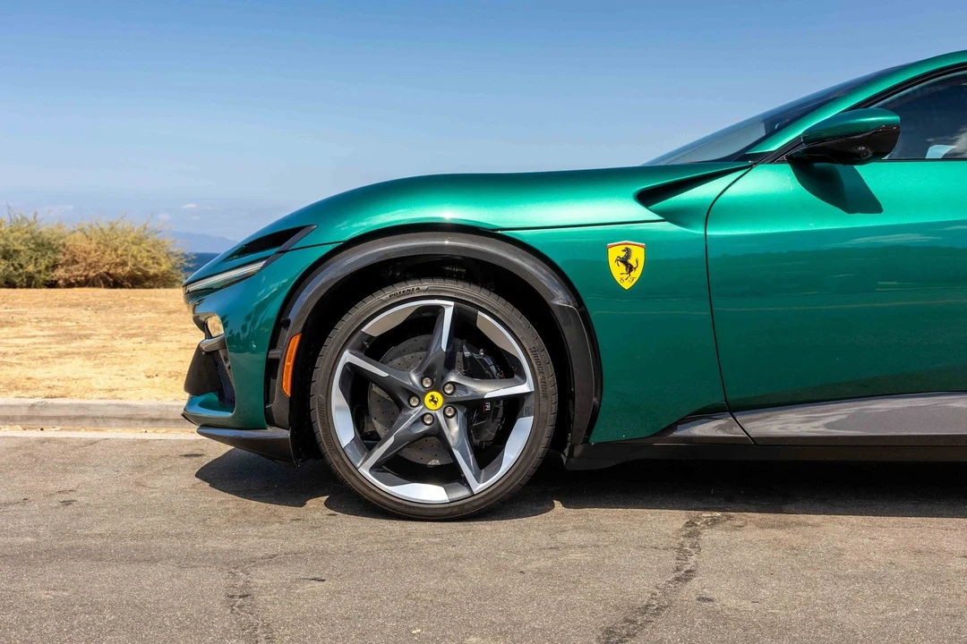 2024 Ferrari Purosangue - Image 4 of 21