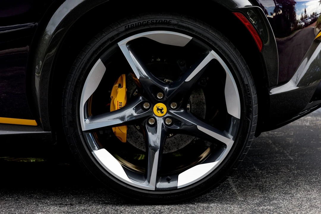 2024 Ferrari Purosangue - Image 14 of 31