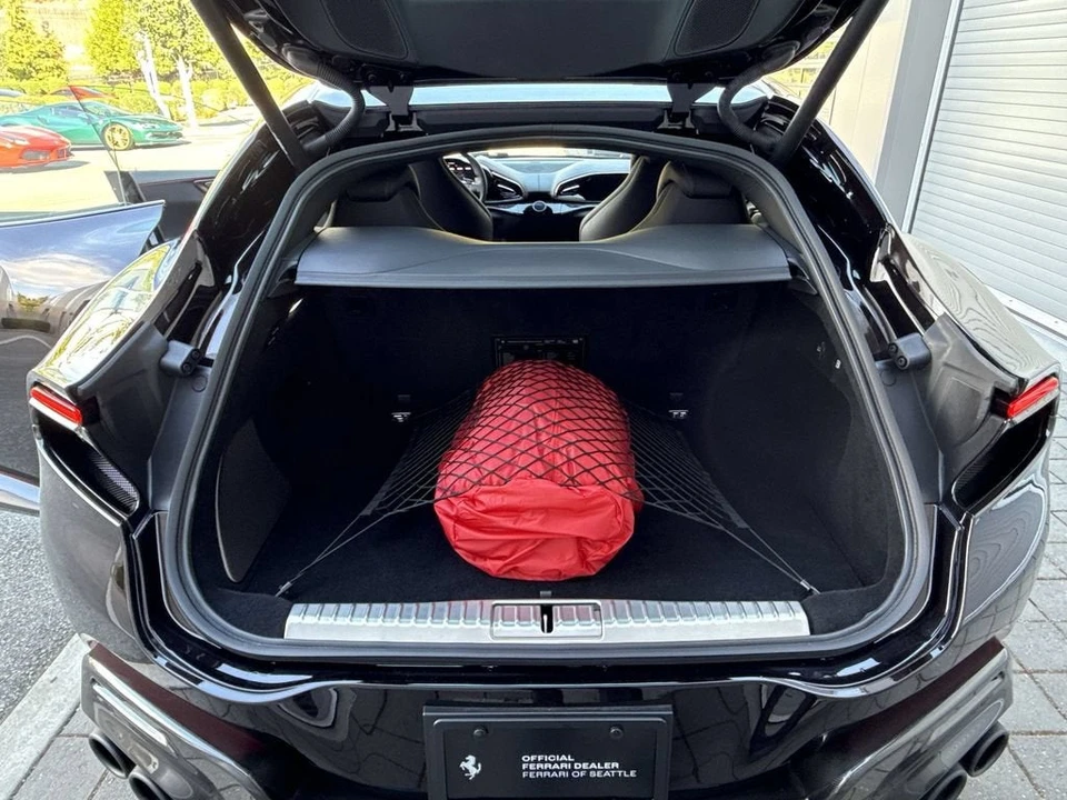 2024 Ferrari Purosangue - Image 22 of 31