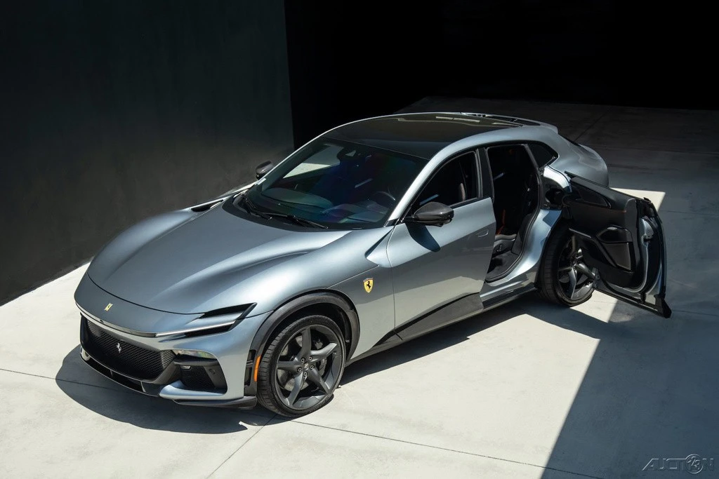 2024 Ferrari Purosangue - Image 14 of 21