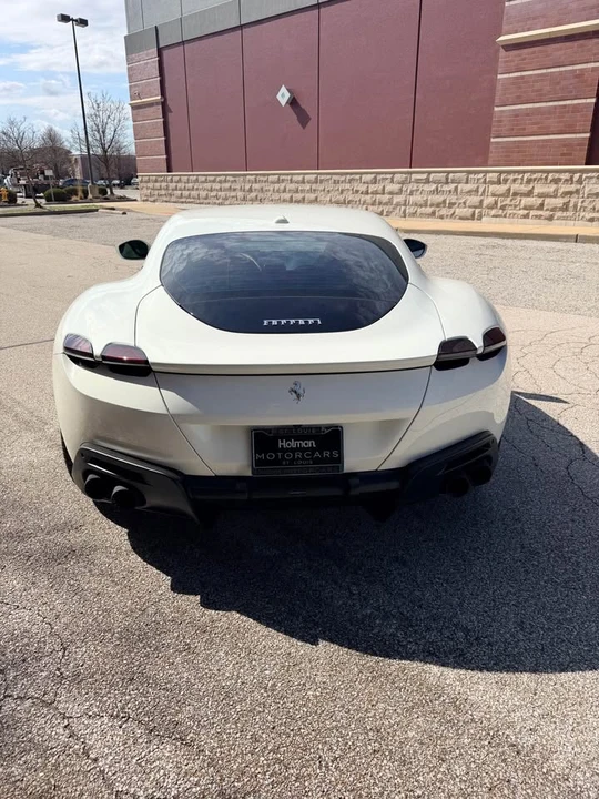2024 Ferrari Roma - Image 5 of 17