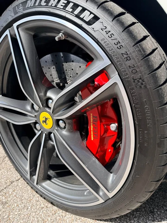 2024 Ferrari Roma - Image 8 of 17