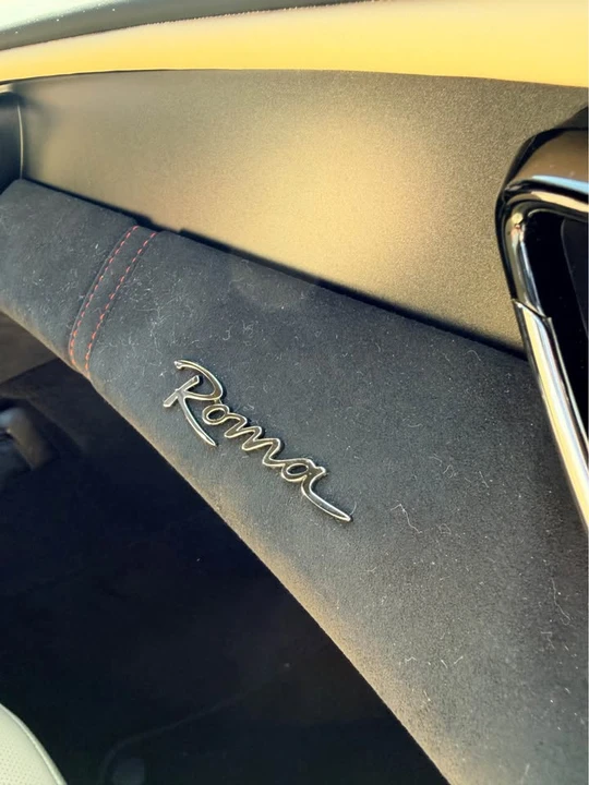2024 Ferrari Roma - Image 15 of 17