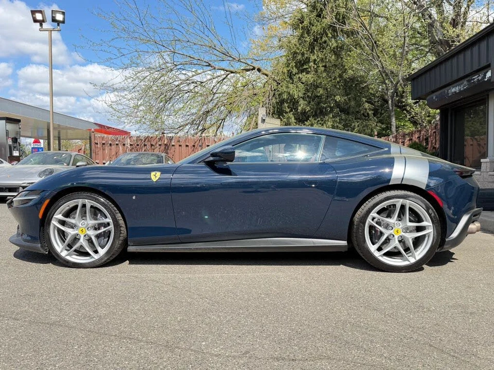2024 Ferrari Roma - Image 9 of 31