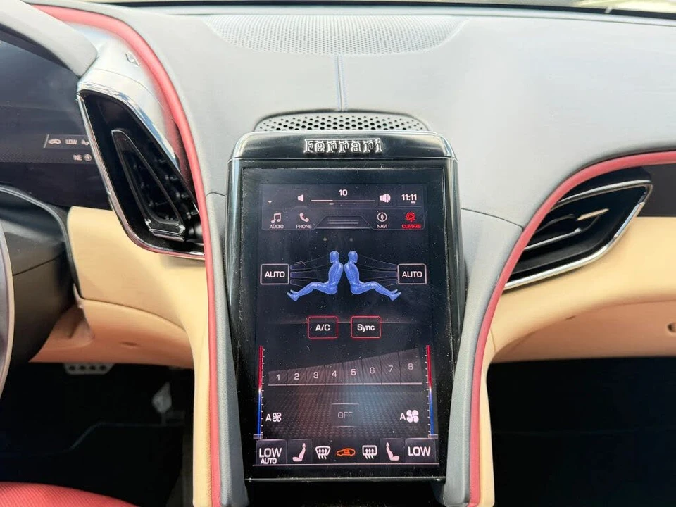 2024 Ferrari Roma - Image 20 of 31