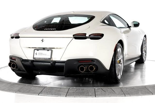 2024 Ferrari Roma - Image 9 of 31