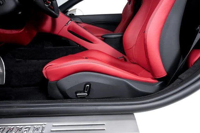 2024 Ferrari Roma - Image 26 of 31