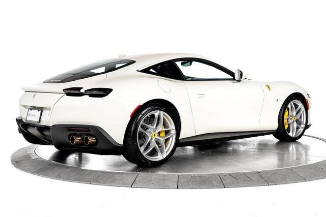 2024 Ferrari Roma - Image 2 of 31