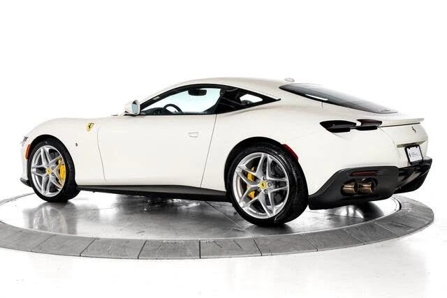 2024 Ferrari Roma - Image 7 of 31