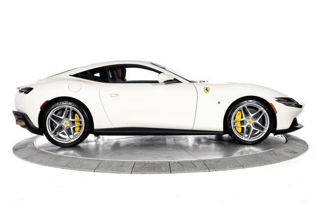 2024 Ferrari Roma - Image 12 of 31