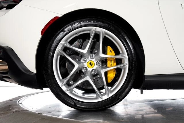 2024 Ferrari Roma - Image 20 of 31