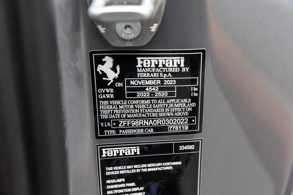 2024 Ferrari Roma - Image 19 of 31