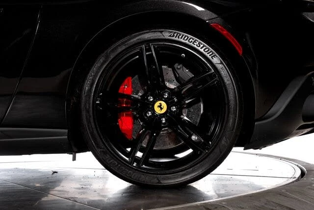 2024 Ferrari Roma - Image 19 of 31