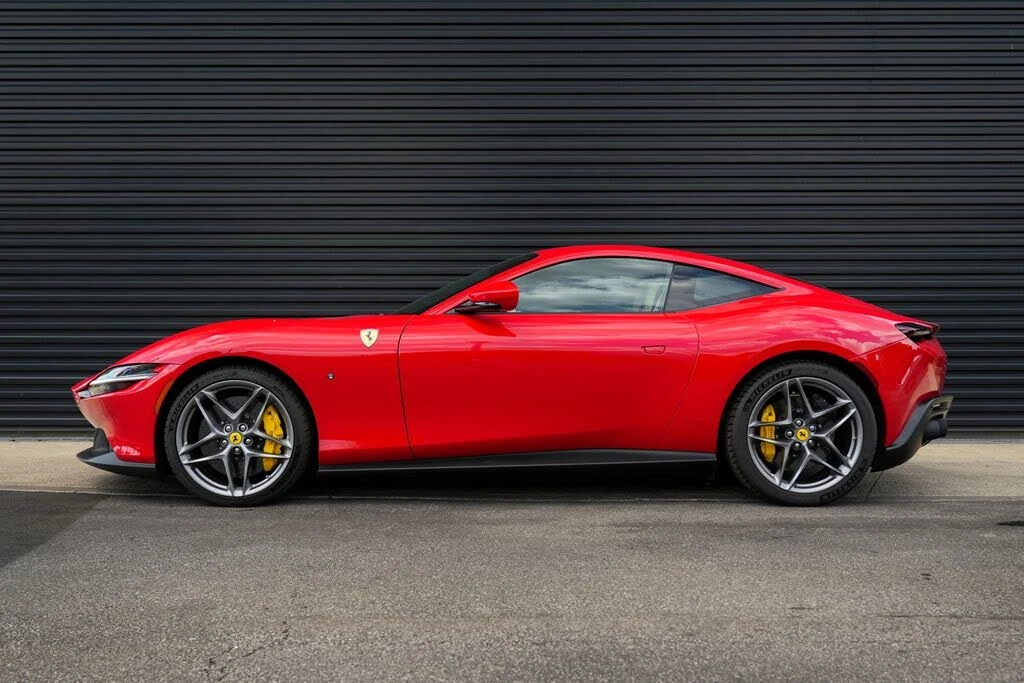 2024 Ferrari Roma - Image 2 of 31