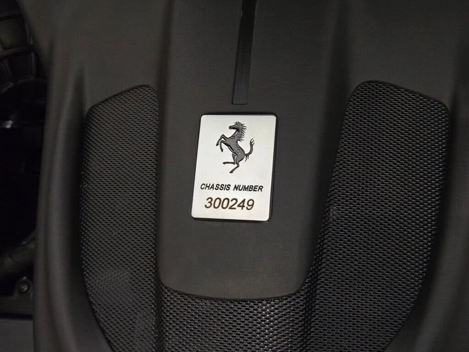 2024 Ferrari Roma - Image 30 of 31