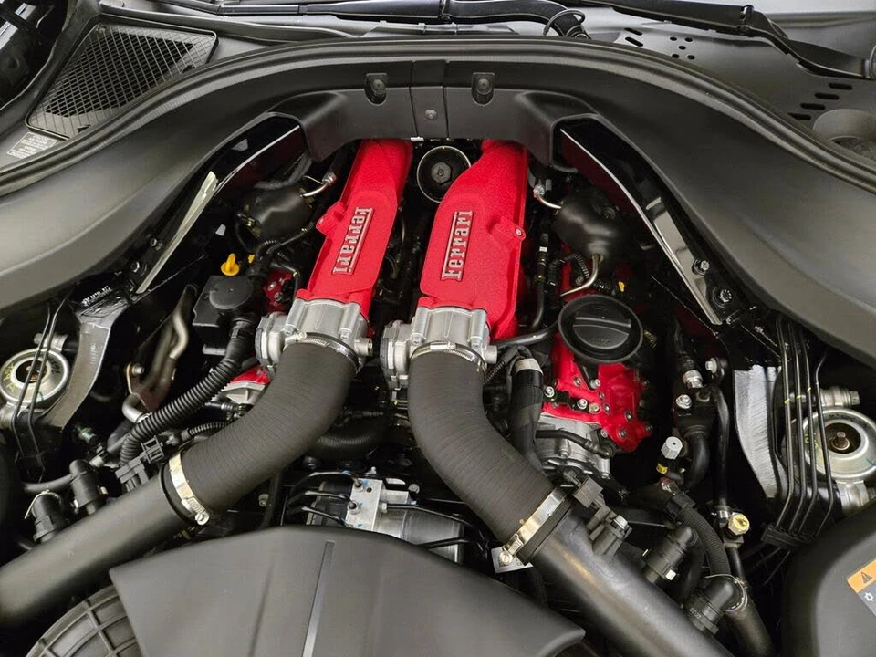 2024 Ferrari Roma - Image 29 of 31