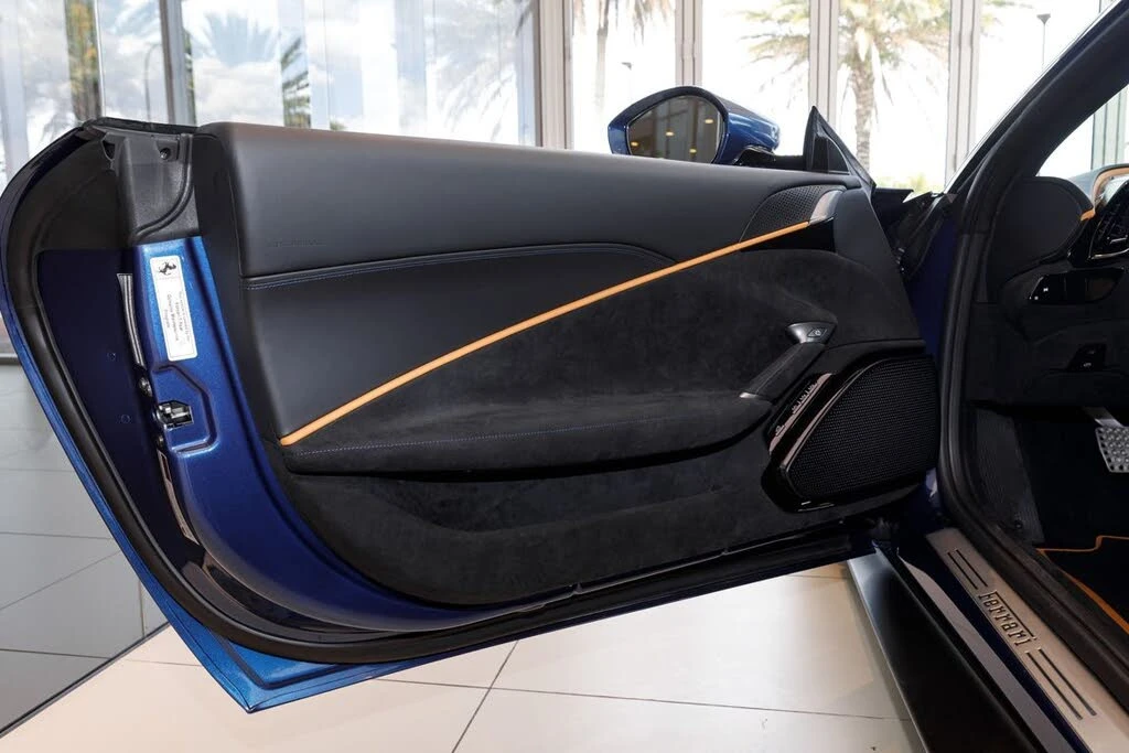 2024 Ferrari Roma - Image 29 of 31