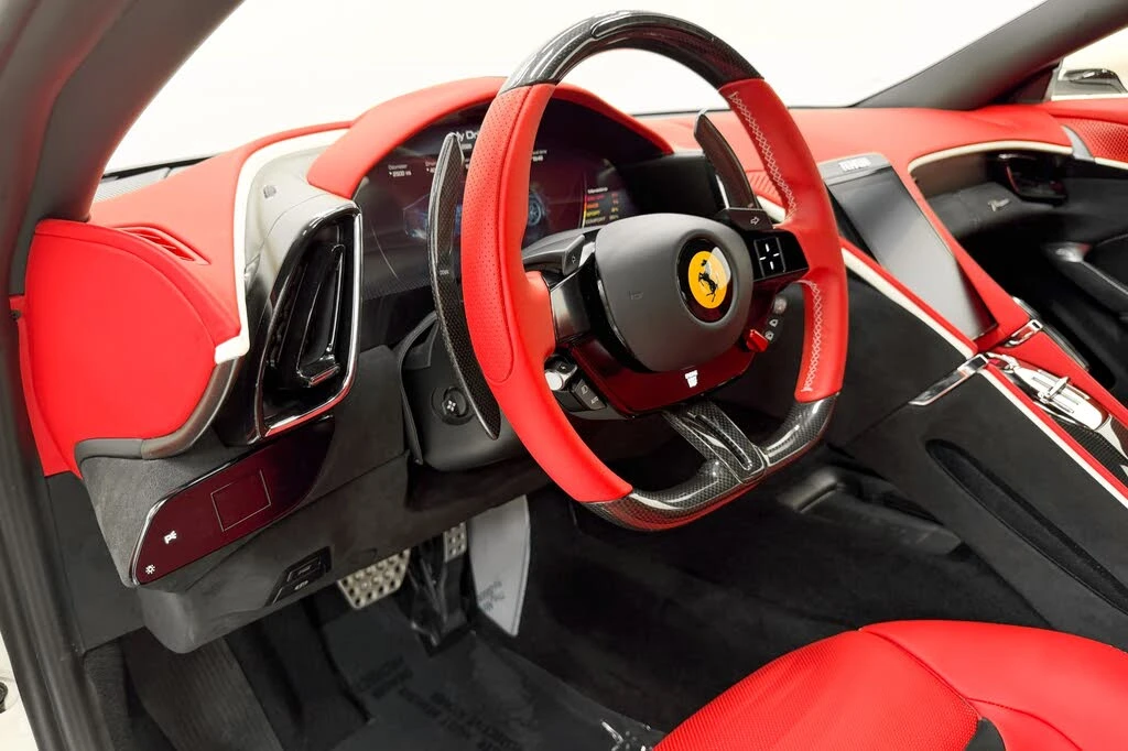 2024 Ferrari Roma - Image 13 of 31