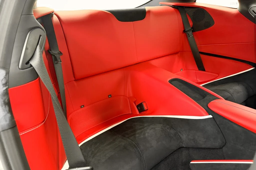 2024 Ferrari Roma - Image 26 of 31
