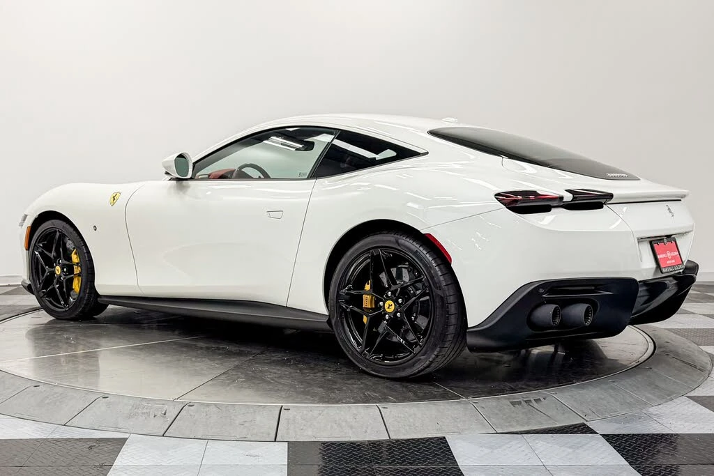 2024 Ferrari Roma - Image 7 of 31