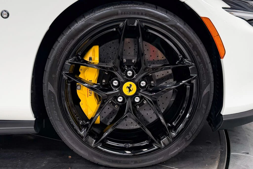 2024 Ferrari Roma - Image 29 of 31