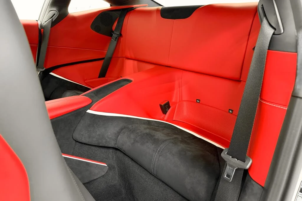 2024 Ferrari Roma - Image 15 of 31