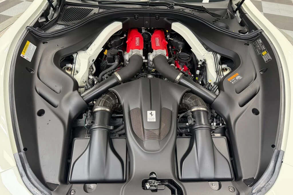 2024 Ferrari Roma - Image 12 of 31