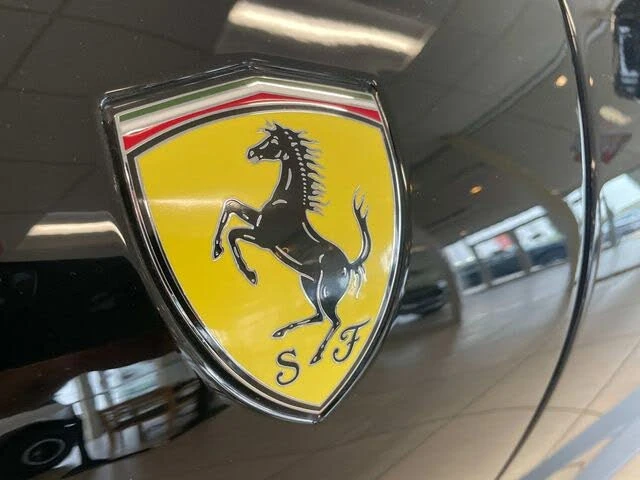 2024 Ferrari Roma - Image 15 of 31
