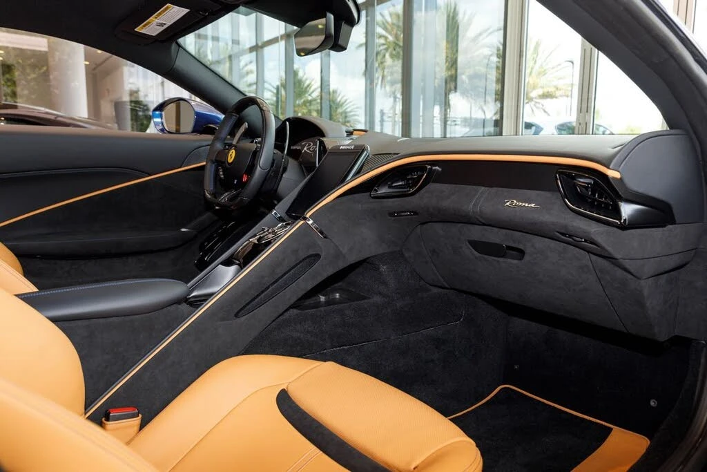 2024 Ferrari Roma - Image 17 of 31