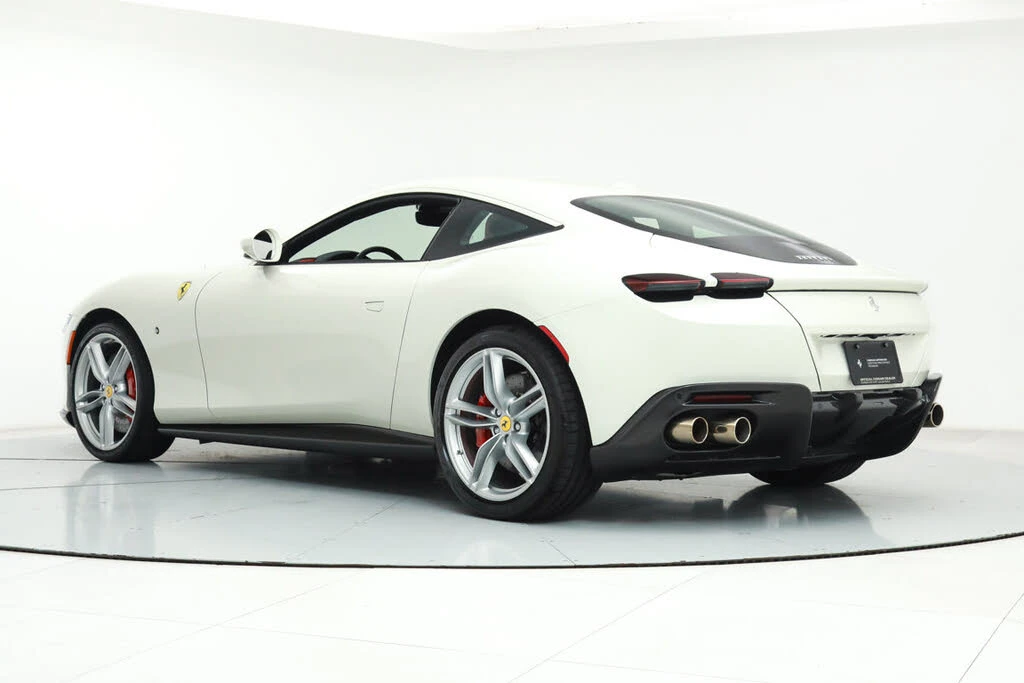 2024 Ferrari Roma - Image 7 of 31