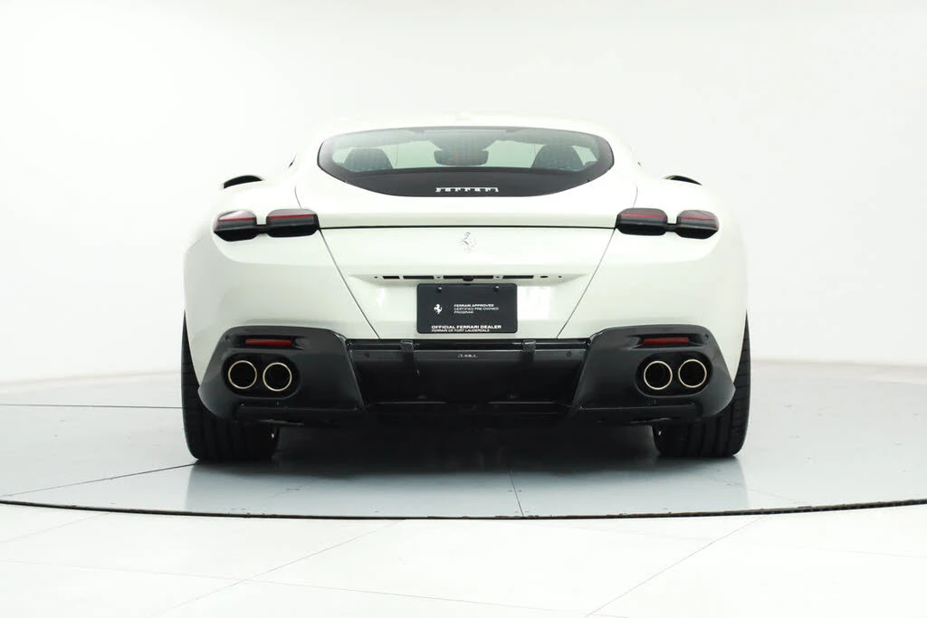 2024 Ferrari Roma - Image 8 of 31