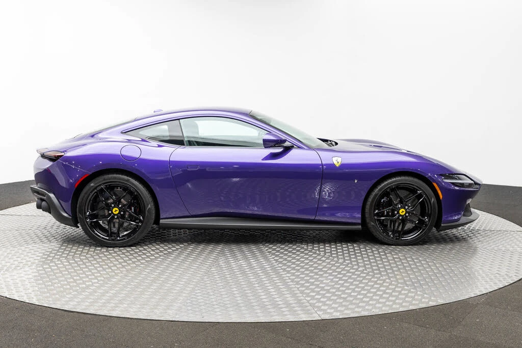 2024 Ferrari Roma - Image 9 of 31