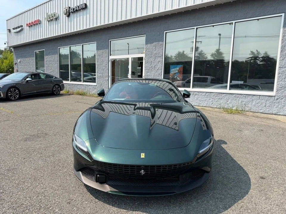 2024 Ferrari Roma - Image 12 of 24