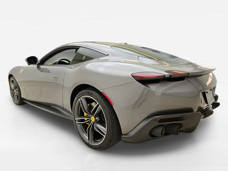 2024 Ferrari Roma - Image 11 of 31