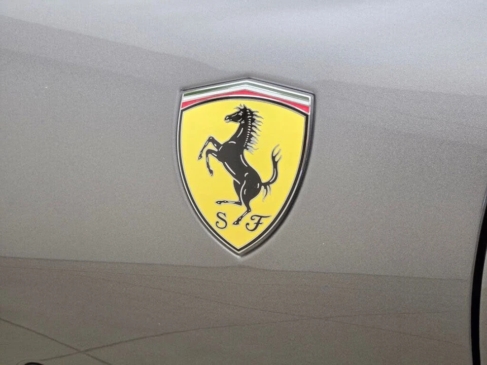 2024 Ferrari Roma - Image 16 of 31