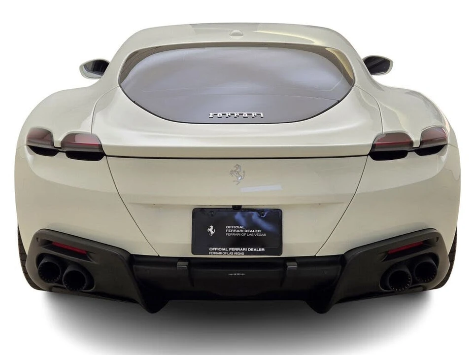 2024 Ferrari Roma - Image 10 of 31