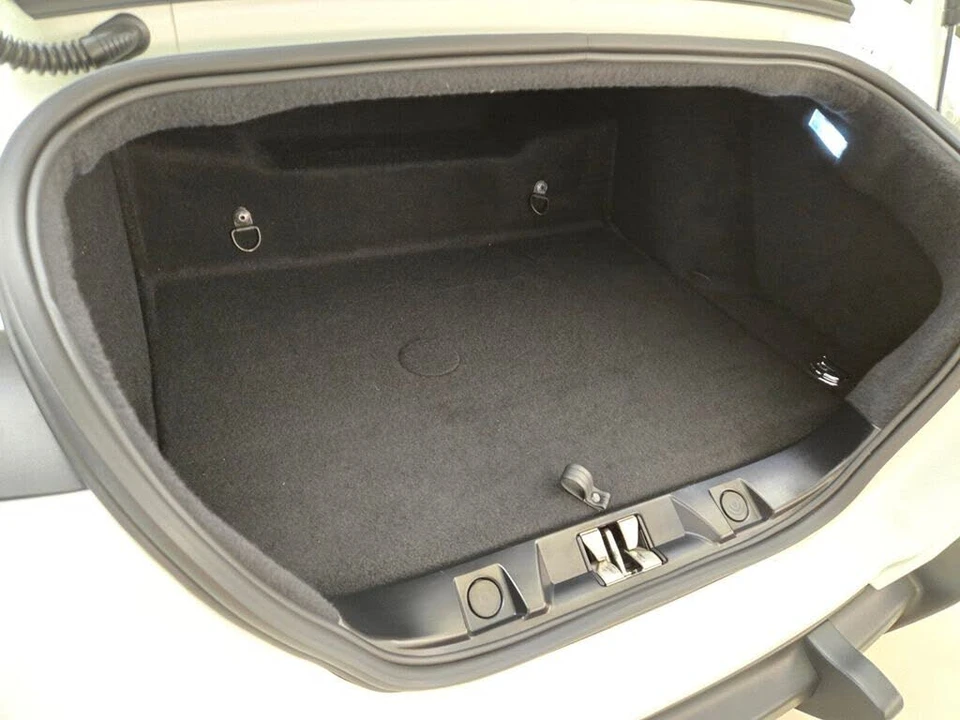 2024 Ferrari Roma - Image 20 of 31