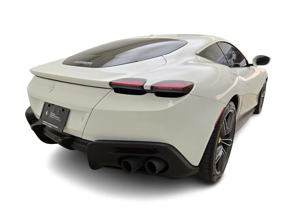 2024 Ferrari Roma - Image 9 of 31