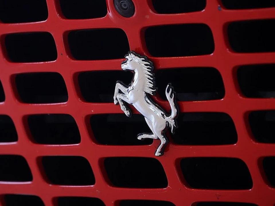 2024 Ferrari Roma - Image 25 of 31