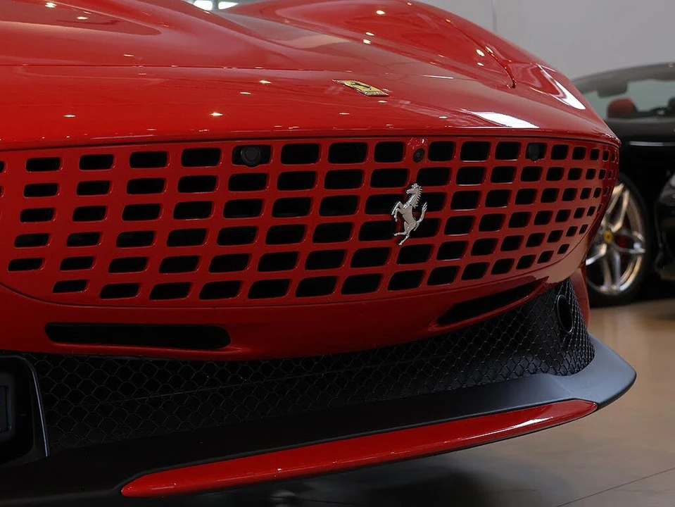 2024 Ferrari Roma - Image 21 of 31