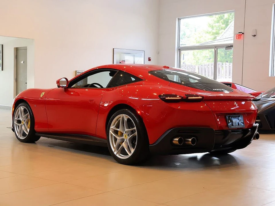 2024 Ferrari Roma - Image 2 of 31