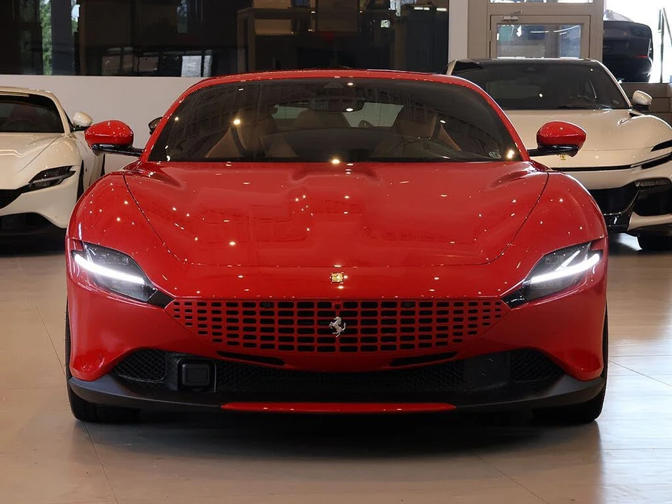 2024 Ferrari Roma - Image 27 of 31