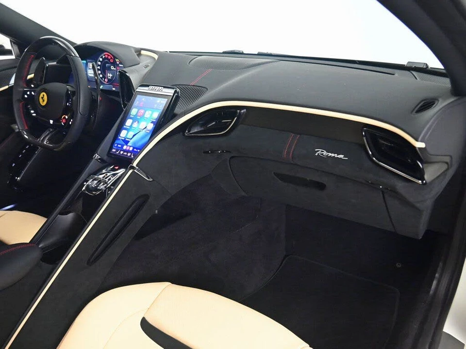 2024 Ferrari Roma - Image 8 of 30