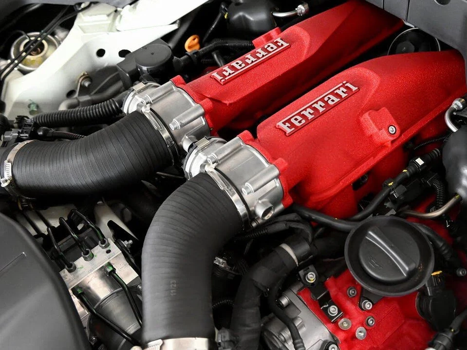 2024 Ferrari Roma - Image 26 of 30