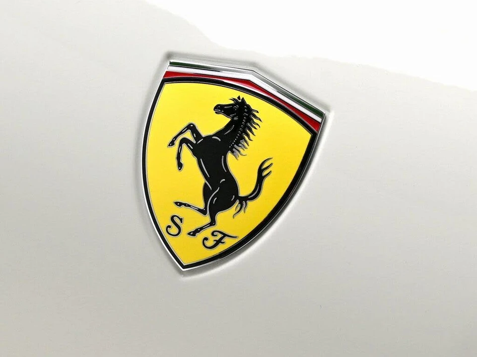 2024 Ferrari Roma - Image 21 of 30
