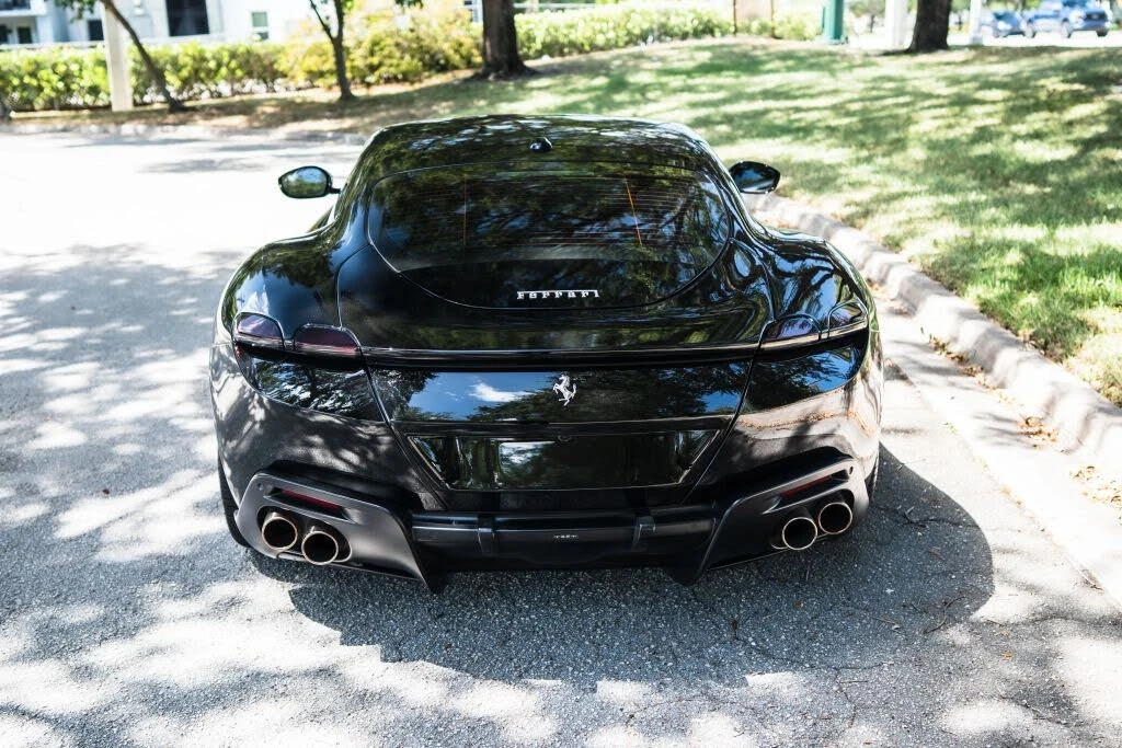 2024 Ferrari Roma - Image 8 of 27