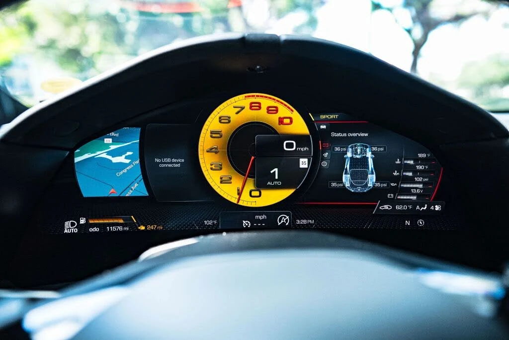 2024 Ferrari Roma - Image 26 of 27