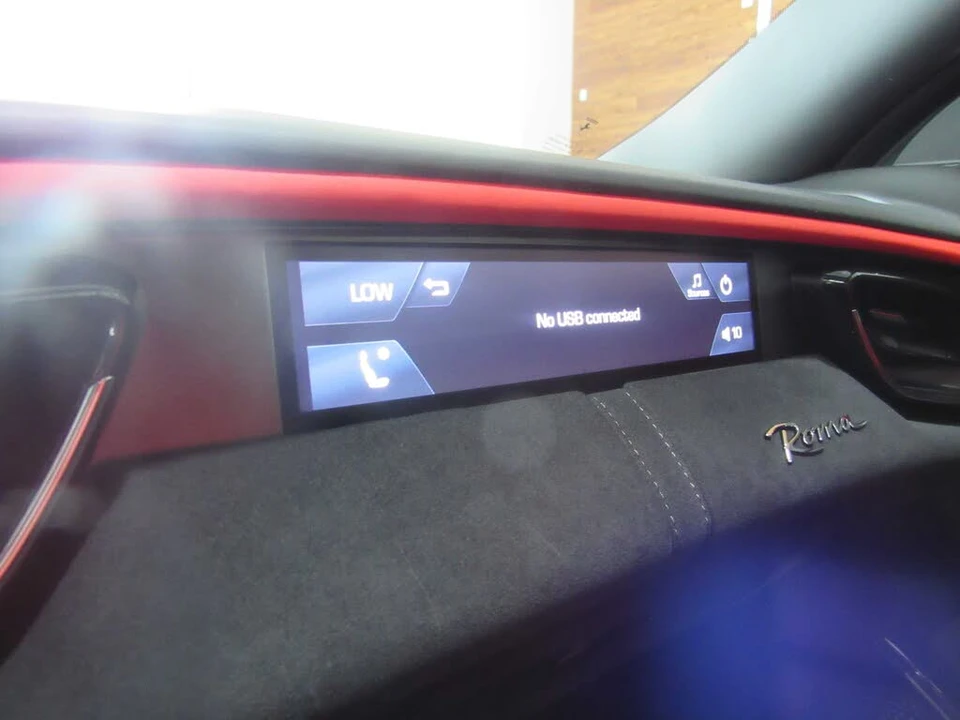 2024 Ferrari Roma - Image 14 of 16