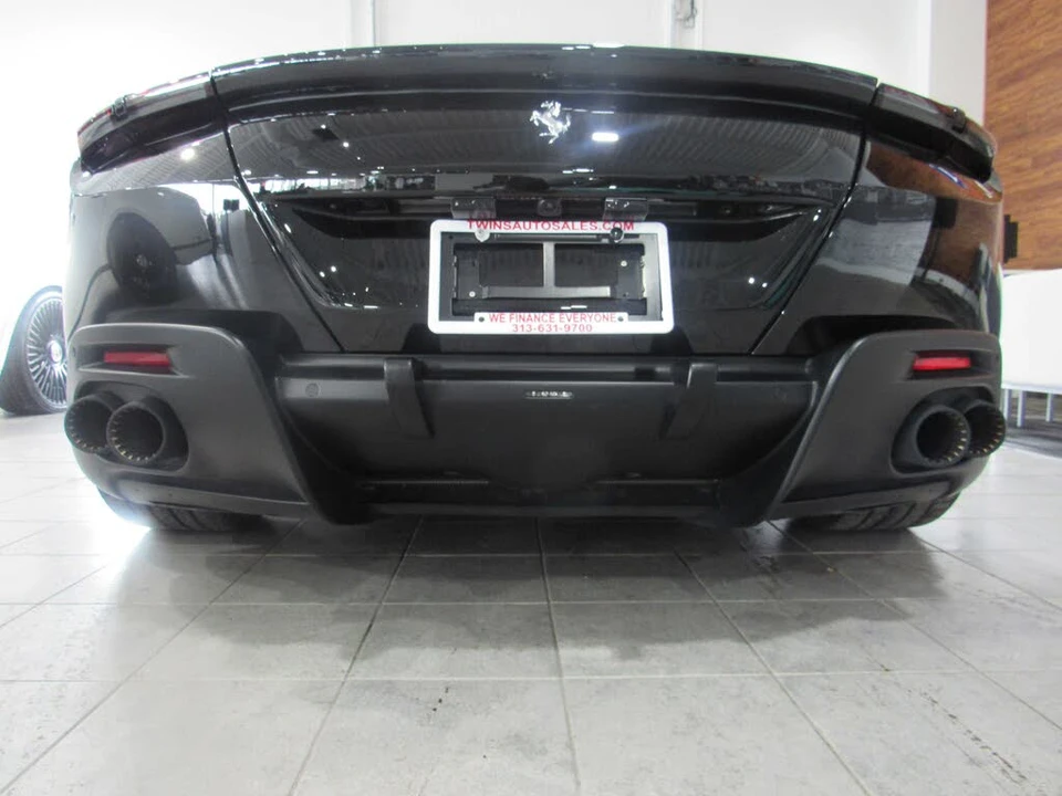 2024 Ferrari Roma - Image 9 of 16