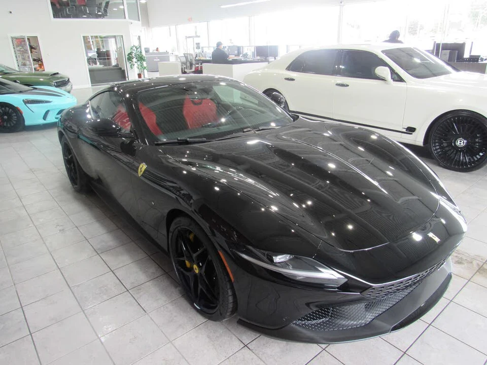 2024 Ferrari Roma - Image 3 of 16
